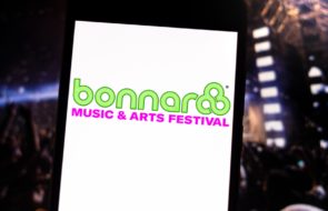 Bonnaroo’s Free Virtual ROO-ALITY Livestream To Feature Metallica, Dave Matthews And More Bonnaroo’s Free Virtual ROO-ALITY Livestream To Feature Metallica, Dave Matthews And More