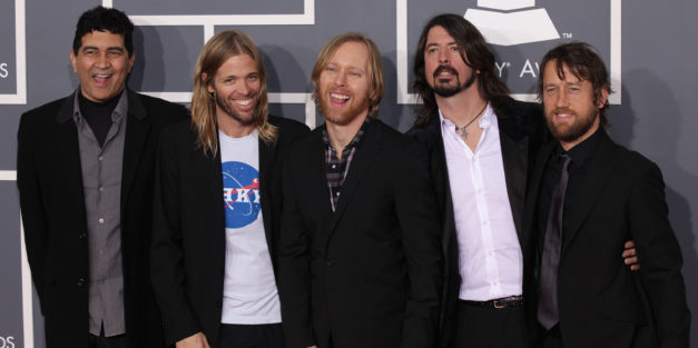 VIDEO: fOO fIGHTERS try out their best disco here! VIDEO: fOO fIGHTERS try out their best disco here!