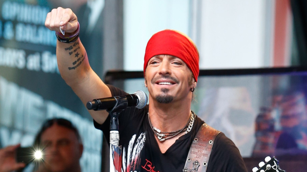 Bret Michaels teases 2023 solo 'amphitheater' tour - Vimarsana News