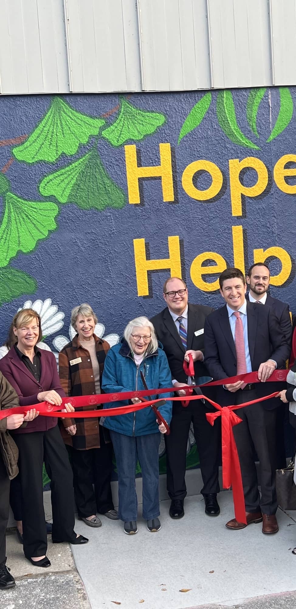 Baldwin, Steil Attend HealthNet Grand Opening | WWHG - 105.9 The HOG