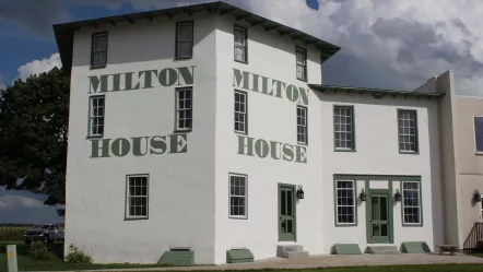milton-house324732