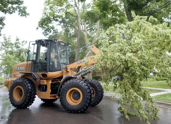storm-damage-2947962