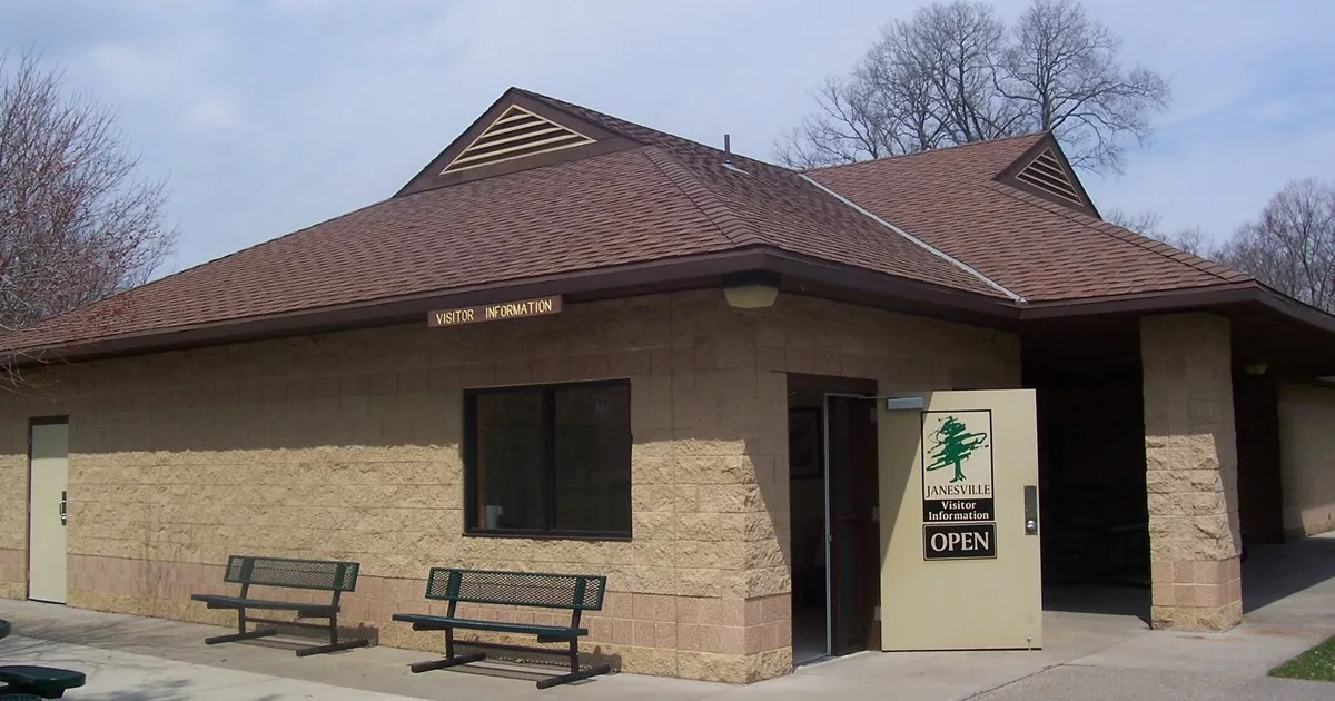 janesville-visitor-information-center561578