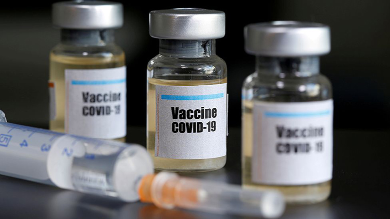 Feds to prioritize teachers in retail pharmacy vaccine program