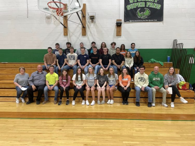 Silex High School Seniors 2nd Annual Decision Day Eagle102