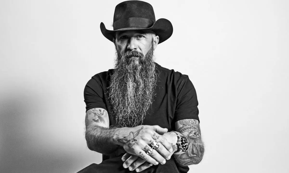 cody-jinks32140