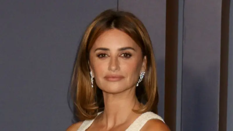 Penélope Cruz at the 14th Governors Awards at the Dolby Ballroom on January 9^ 2024 in Los Angeles^ CA