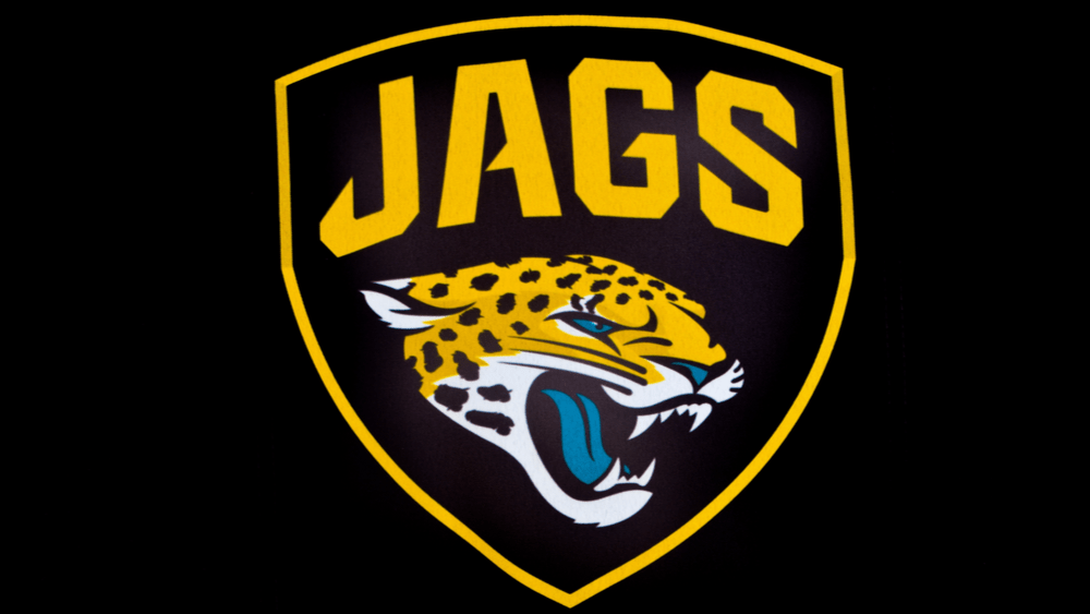 Jaguars coach Urban Meyer apologizes to team and family after video of