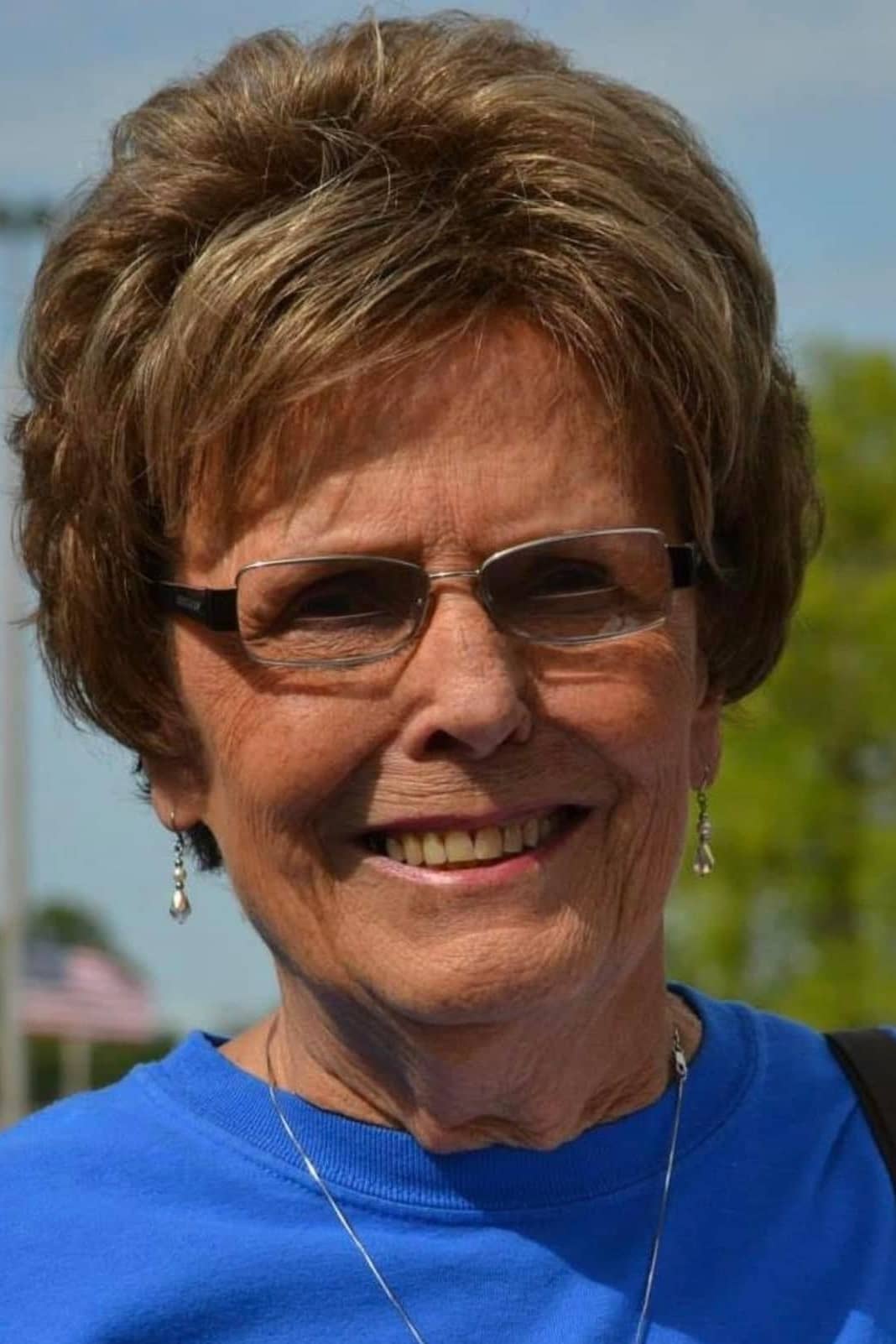 norma-lee-mccoy-dial-wclu-radio