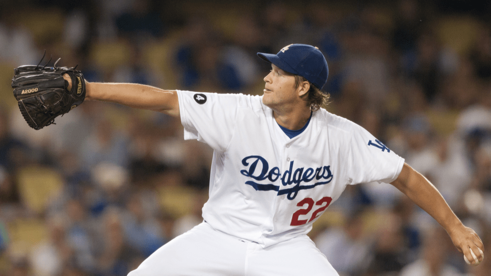 Dodgers' Clayton Kershaw removed after seven perfect innings vs. Twins