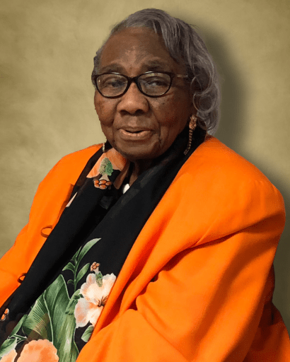 Eva Marie Bradley Dyton-Glover | WCLU Radio