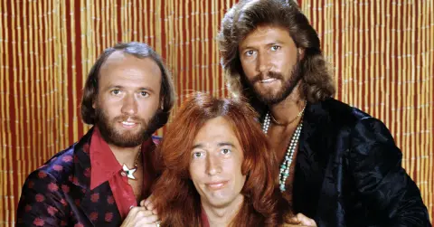 0ncip-1756308984-5472-quiz-bee_gees_album_hed892045