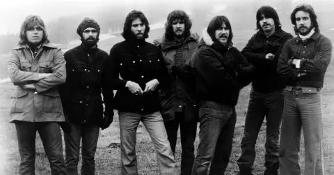 rlchw-1756928304-5484-quiz-chicago_band507190