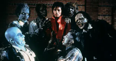 xiqxy-1761058963-5566-quiz-thriller_hed718741