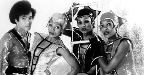 7embq-1751392797-3473-quiz-disco20header20image20june2027889027