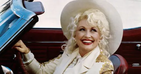 nwygj-1768410834-5704-quiz-dolly_survey_hed666102