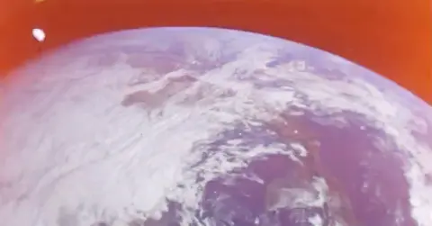 jmzhr-1776280100-5887-quiz-earth_song_quiz_hed245656