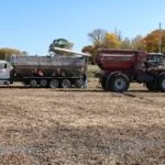231019_dry_fertilizer_applicator_md-150x150729908-1