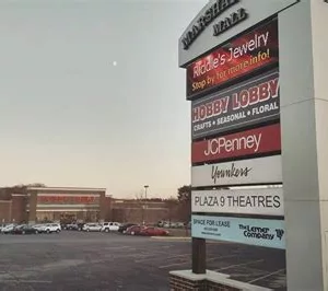 marshalltown-mall-jpg-2