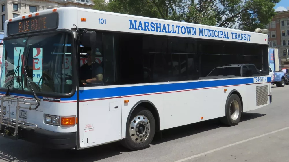 marshalltown-bus-jpg-2