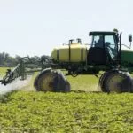 spraying-dicamba-monsanto-6-18-2-150x150577295-1
