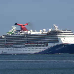 getty_carnivalcruiseship_5232521648