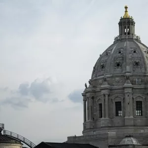 g_mnstatecapitol_062625557610