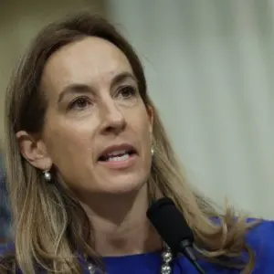 getty_mikiesherrill_092625957677