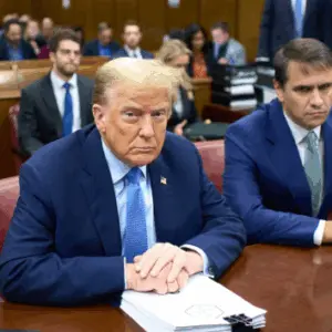 news_trumpblanche_92925215604