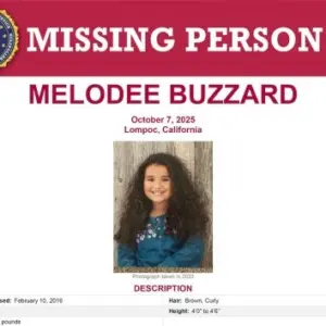 n_melodeebuzzard_103125734967