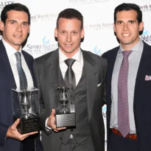 news_alexanderbros_111225693085