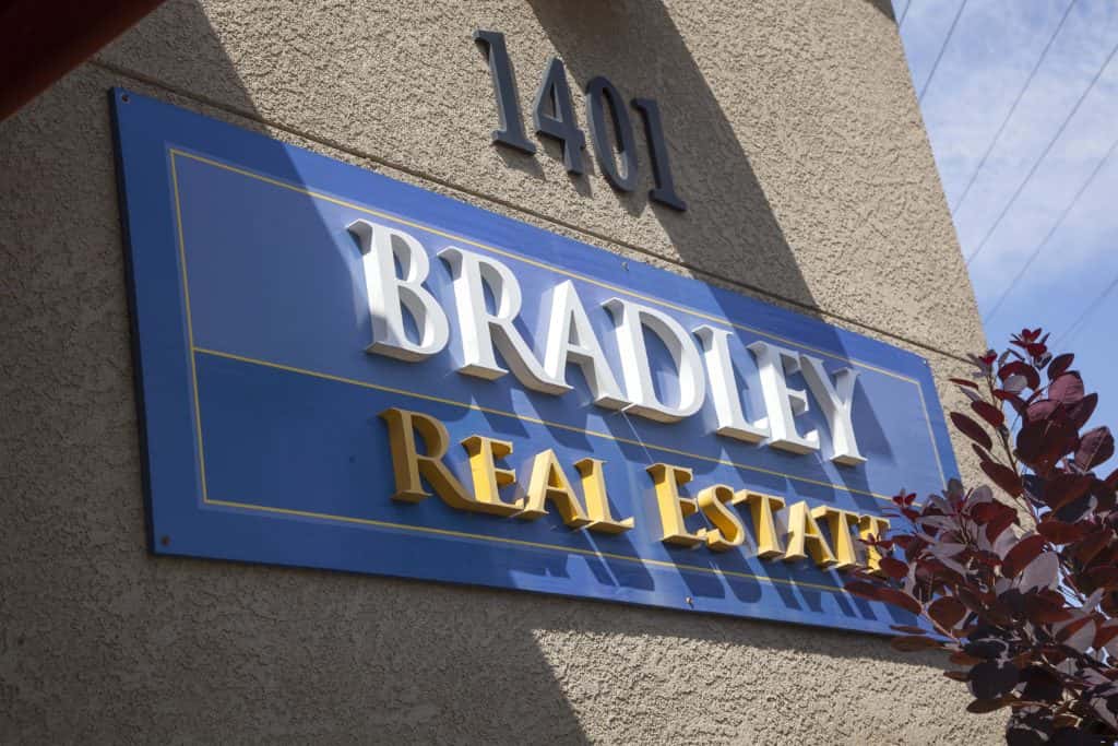 2017bestrealestatecompanybradleyrealestate_062017-2