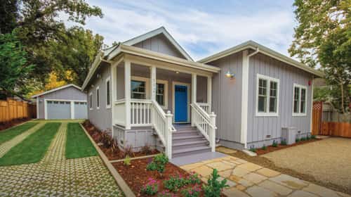 sittingpretty_042017-2