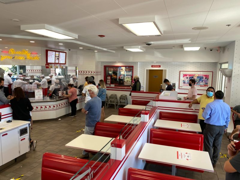insideaninnoutduringcovidprecautions-social