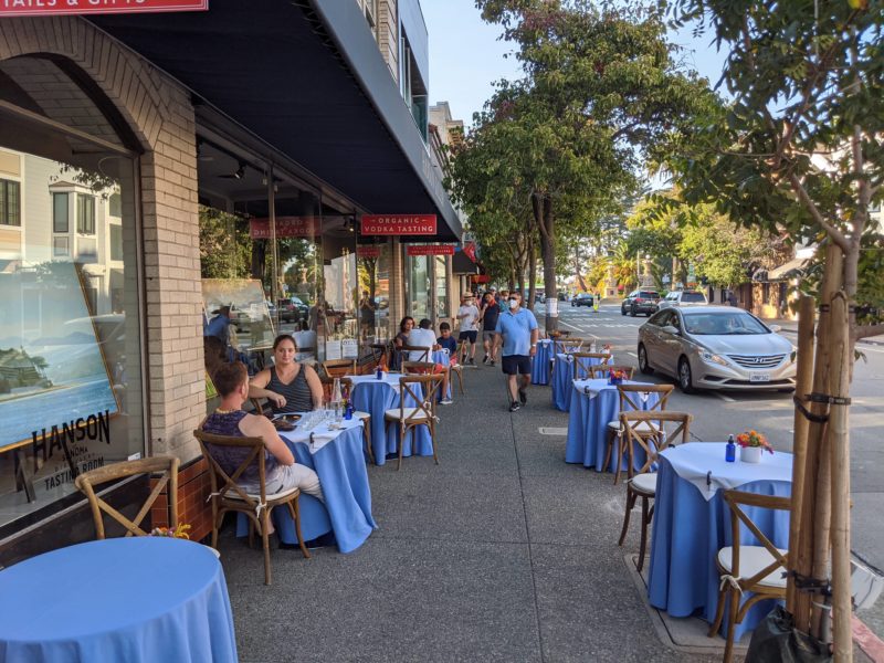 sausalito-downtown-dining-al-fresco