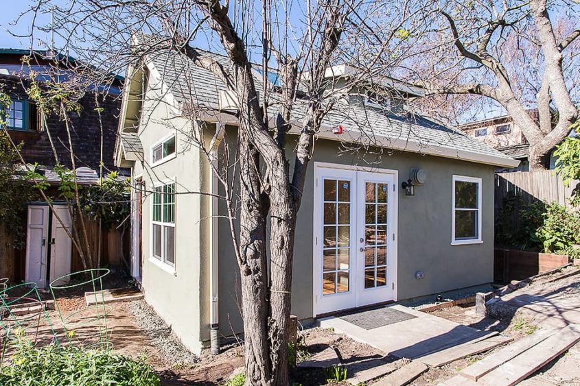 steve-vallejos-berkeley-backyard-2