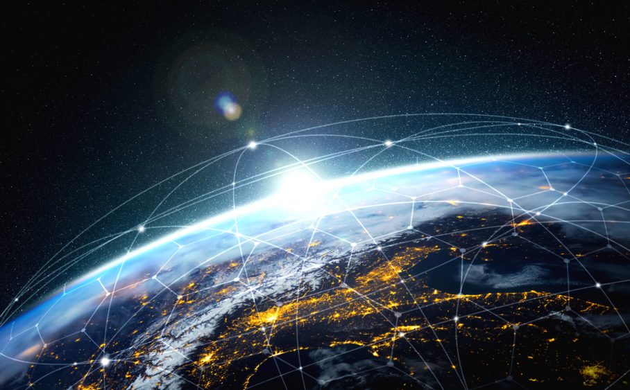 globalnetworkconnectioncoveringtheearthwithlinesofinnovative