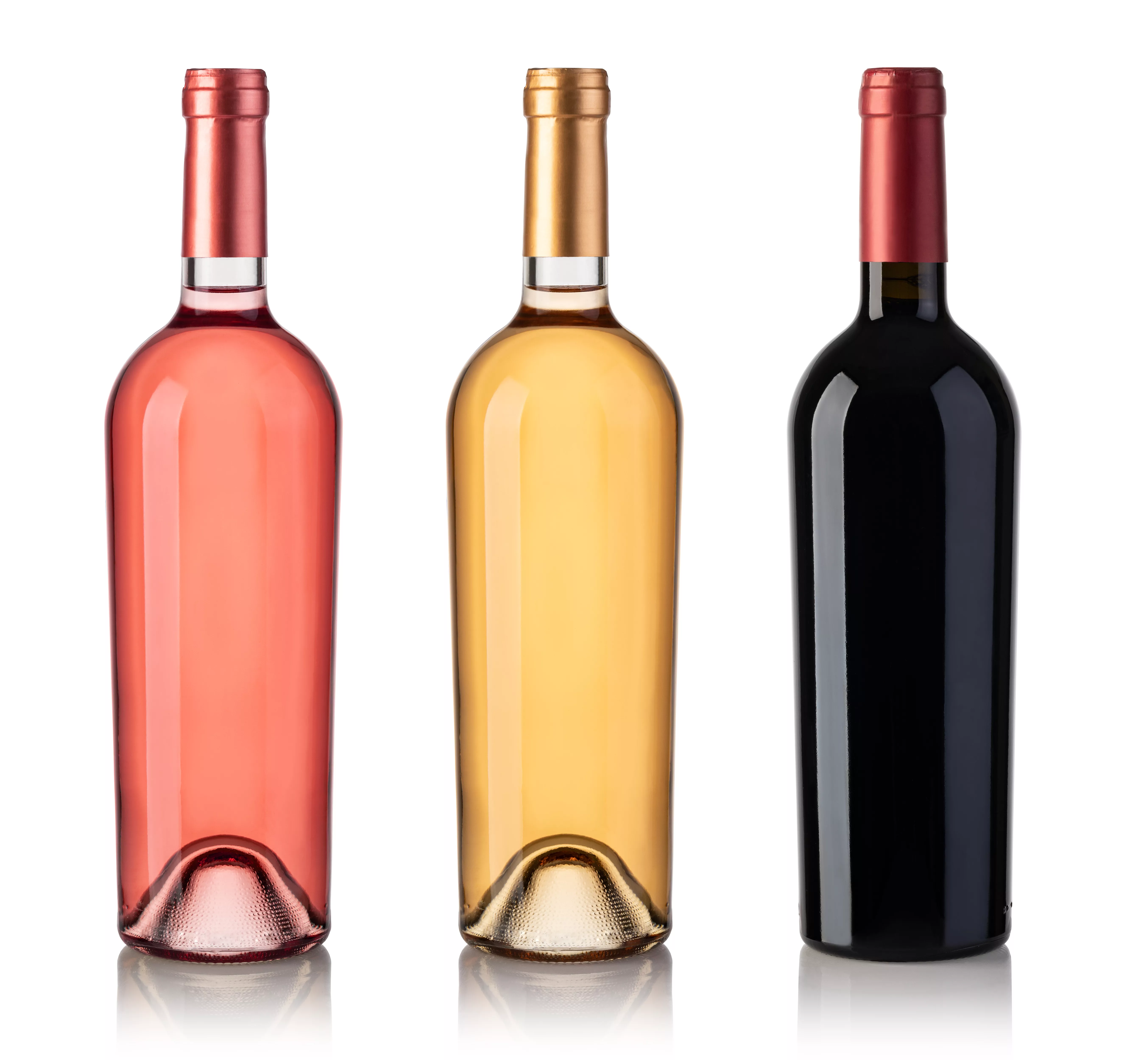 setofwhiteroseandredwinebottles-isolatedon