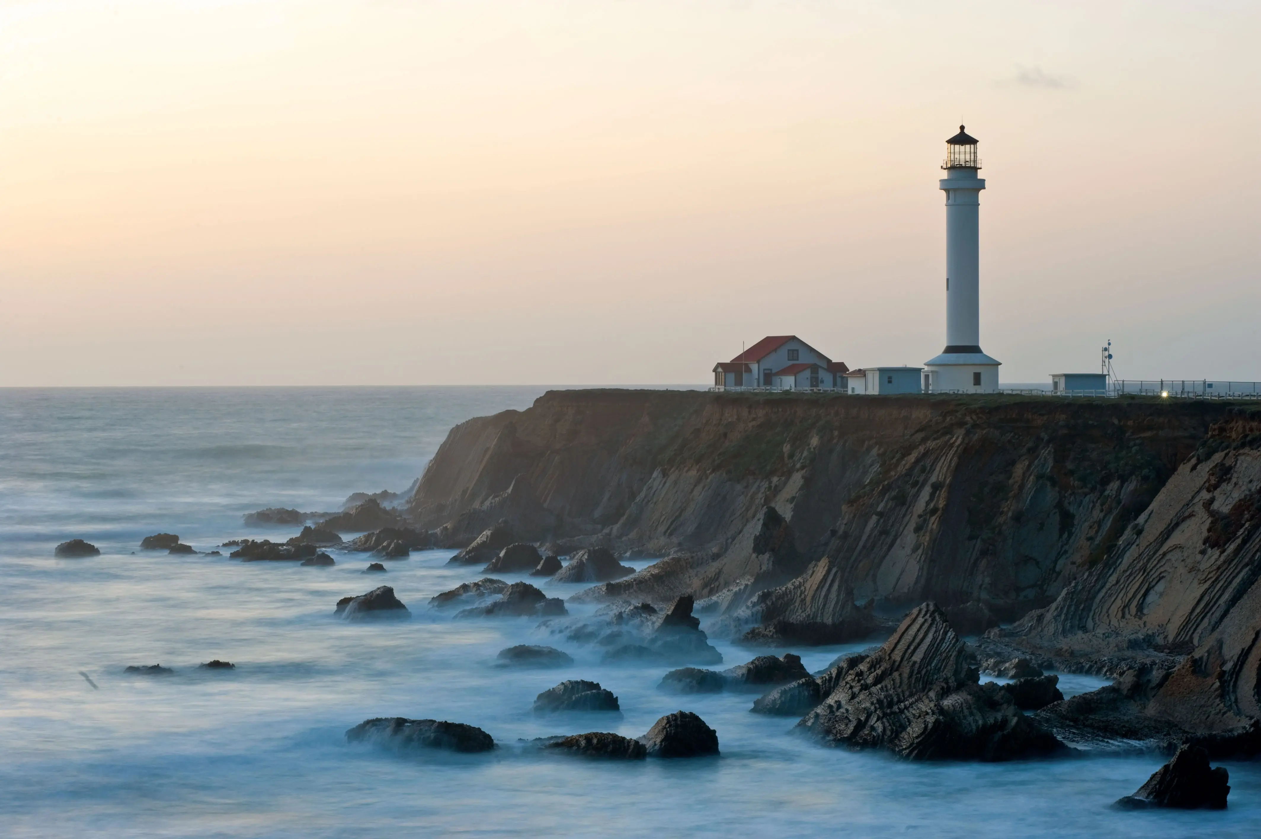 point-arena-lighthouse-2