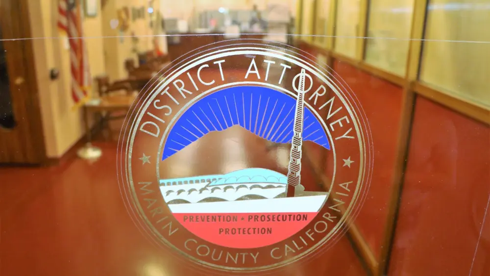 district-attorneys-office-front-door