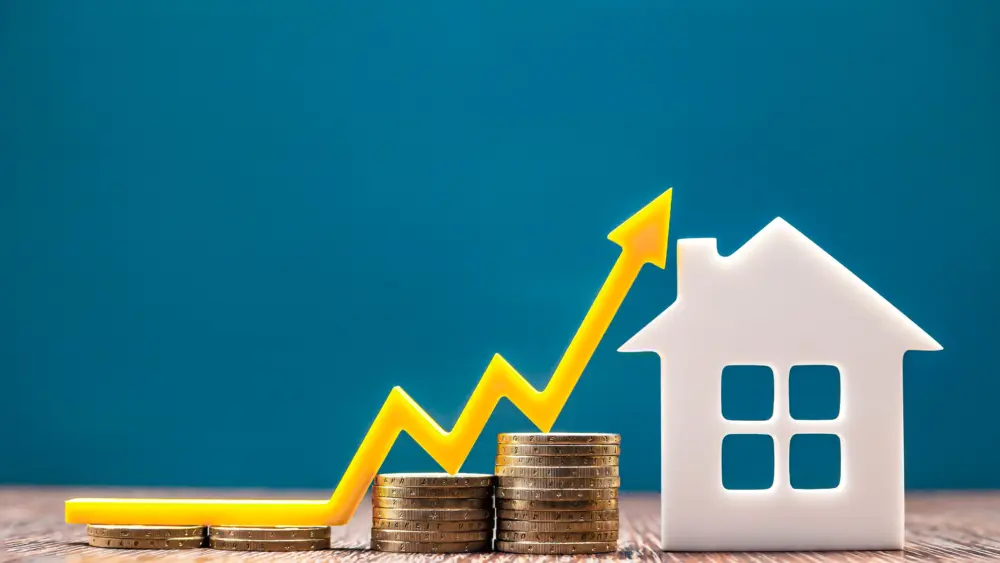 realestatemarketgraphuparrow-housemodelanda