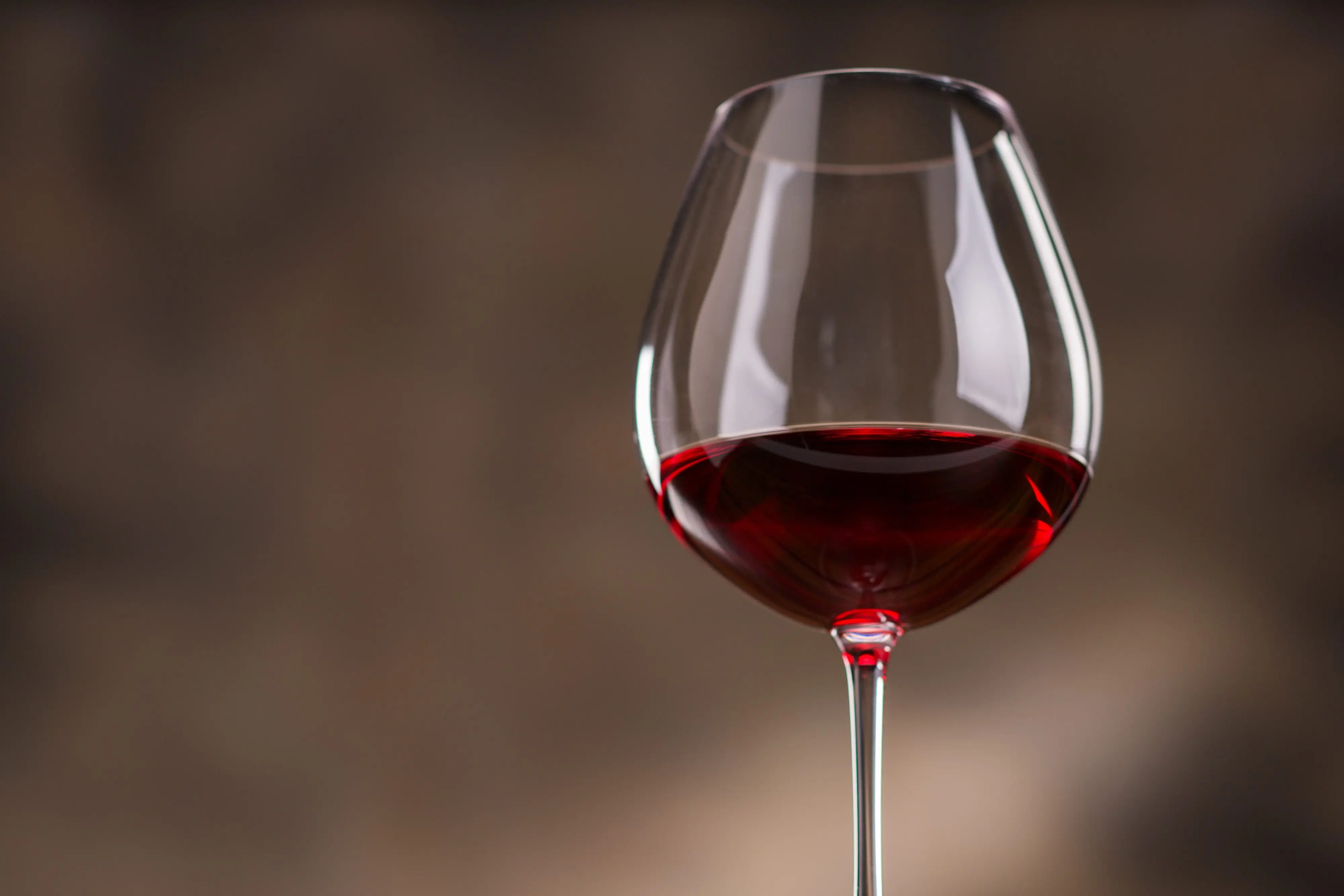 winefoodredwinewineglassmerlotpinotnoircabernet