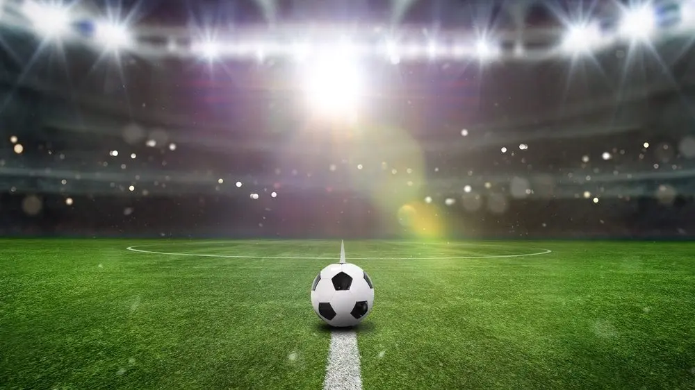 ballonthegreenfieldinsoccerstadium-readyfor