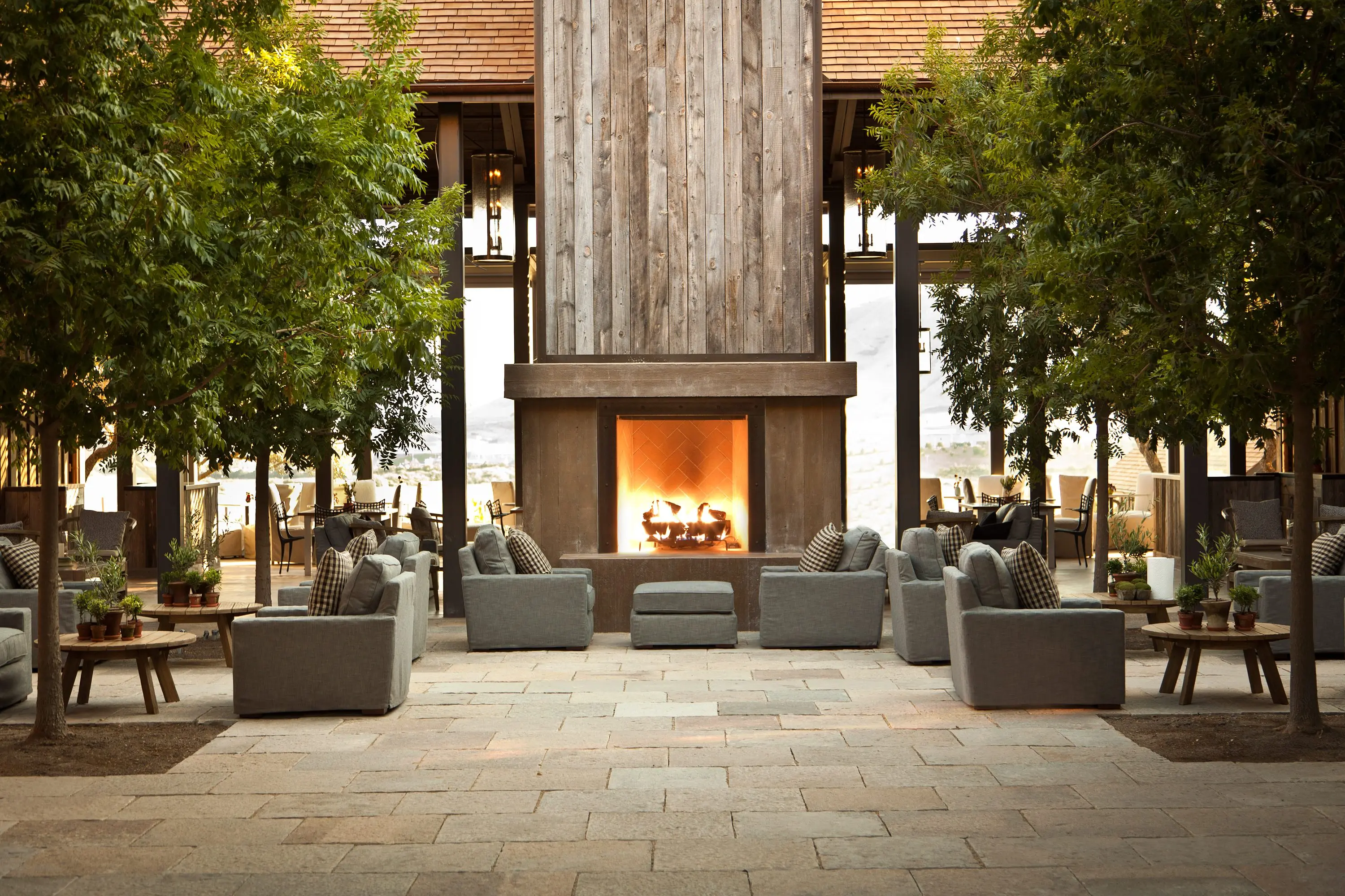 rams-gate-tasting-hall-w_fireplace-pc_-rams-gate-winery