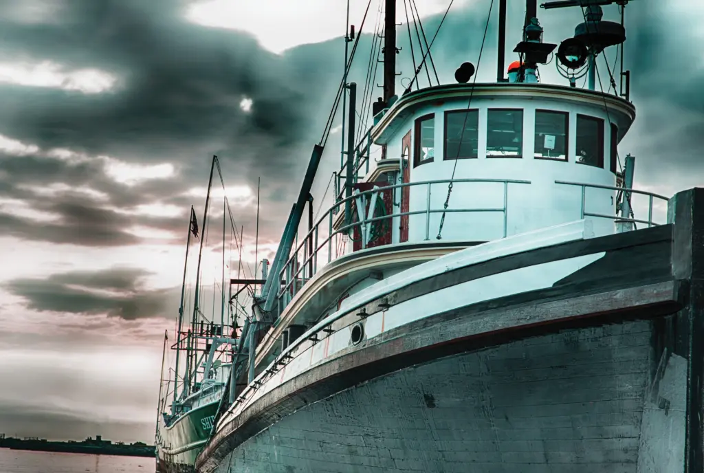 shutterstock_salmon_lead