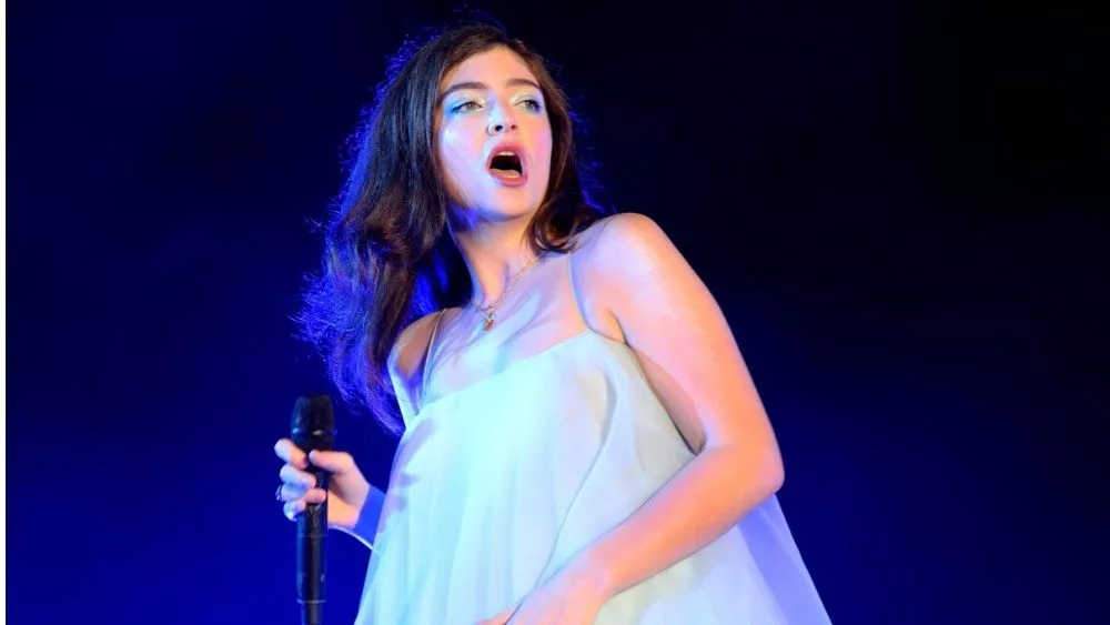 Lorde performs in concert at Primavera Sound Festival on June 2^ 2018 in Barcelona^ Spain.