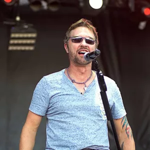 Craig Morgan recruits Lainey Wilson, Luke Combs and more for upcoming EP