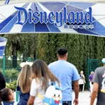 id5632371-disneyland-600x400867868-1