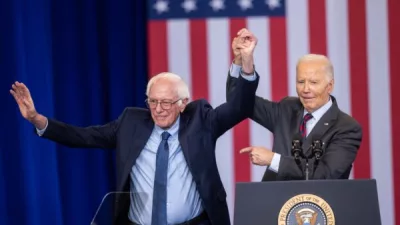 id5746029-biden-and-bernie-sanders-in-nh-600x400123560-1