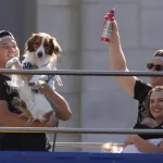 id5752483-aptopix_dodgers_parade_baseball_24306694339983-600x400705534-1